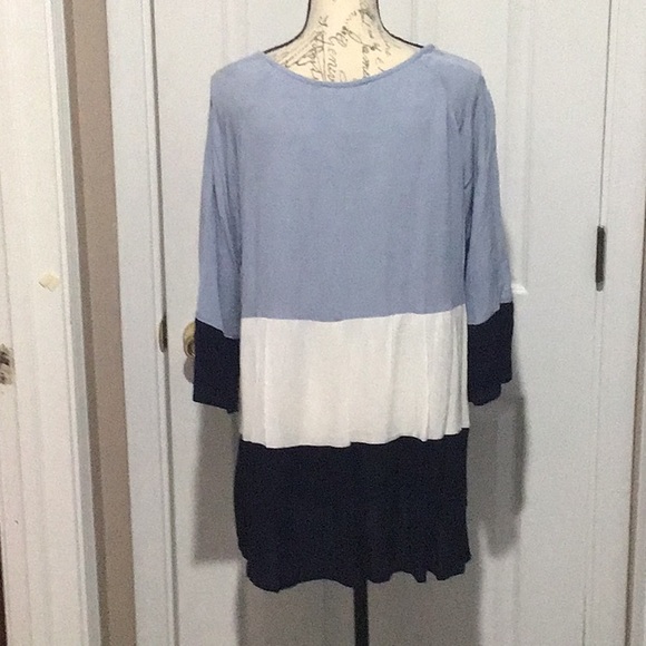 Tunic top - Picture 2 of 3